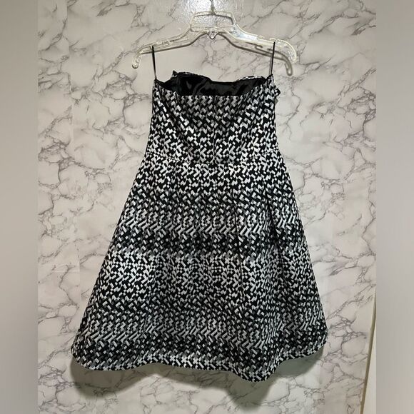 Eva Franco Fifi Dress Size 4 - Picture 10 of 11